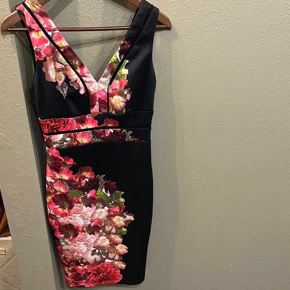 Bisou Bisou Black and Pink Mini flora dress